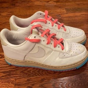 Women’s Nike Air Force one sz 10